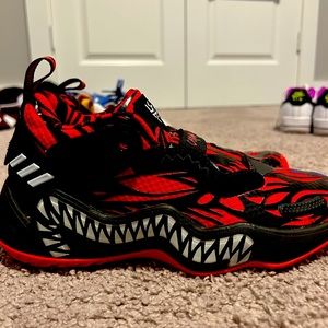 NIB Adidas D.O.N. Issue #3 J size 7 Marvel Carnage Venom Donovan
